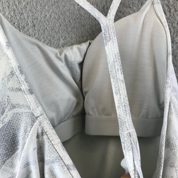 Lululemon Power Pose Tank Light Support A/B Size 6 Jasmine - Picture 5 of 10